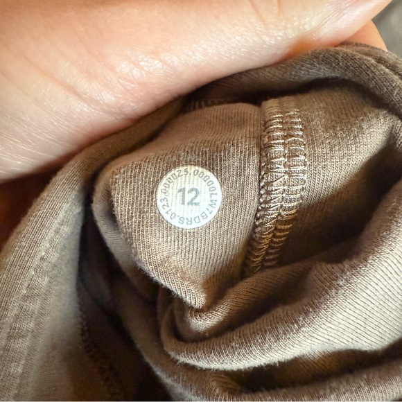 Lululemon Inner Glow High Rise Shorts, size 12 - Picture 6 of 6